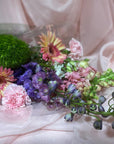 Market Flowers (Hand-Tied & Fresh)